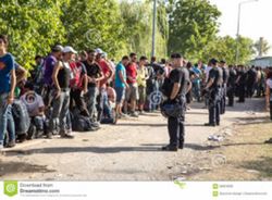 police-guarding-waiting-line-refugees-tovarnik-croatia-september-guards-september-croatia-68054256-300x221.jpg